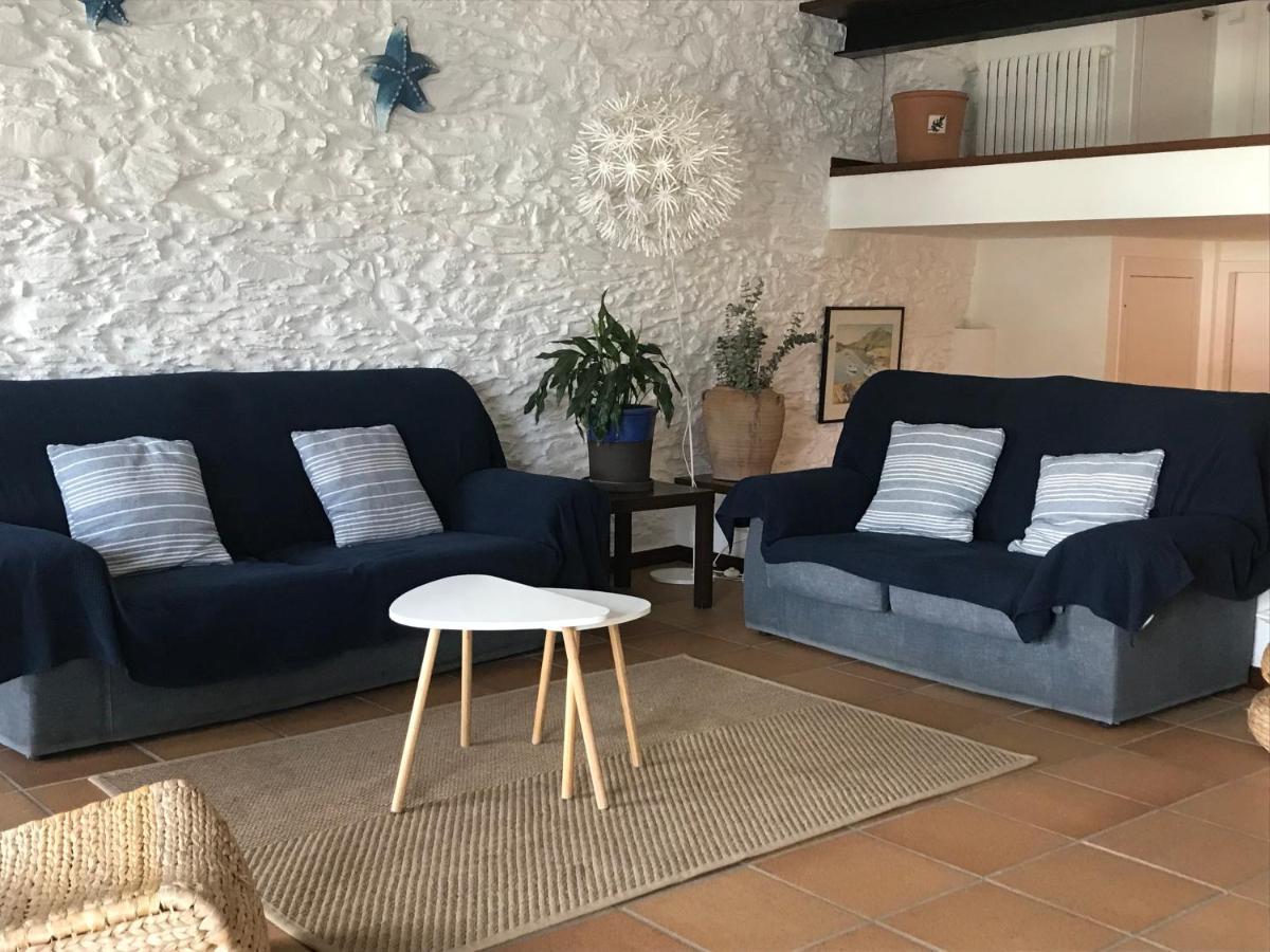 Roques - Casa En Primera Linea De Mar En كاذاكيس المظهر الخارجي الصورة